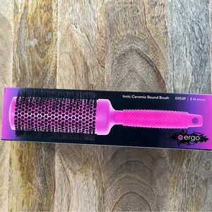 Ergo Ionic Ceramic Round Brush Pink